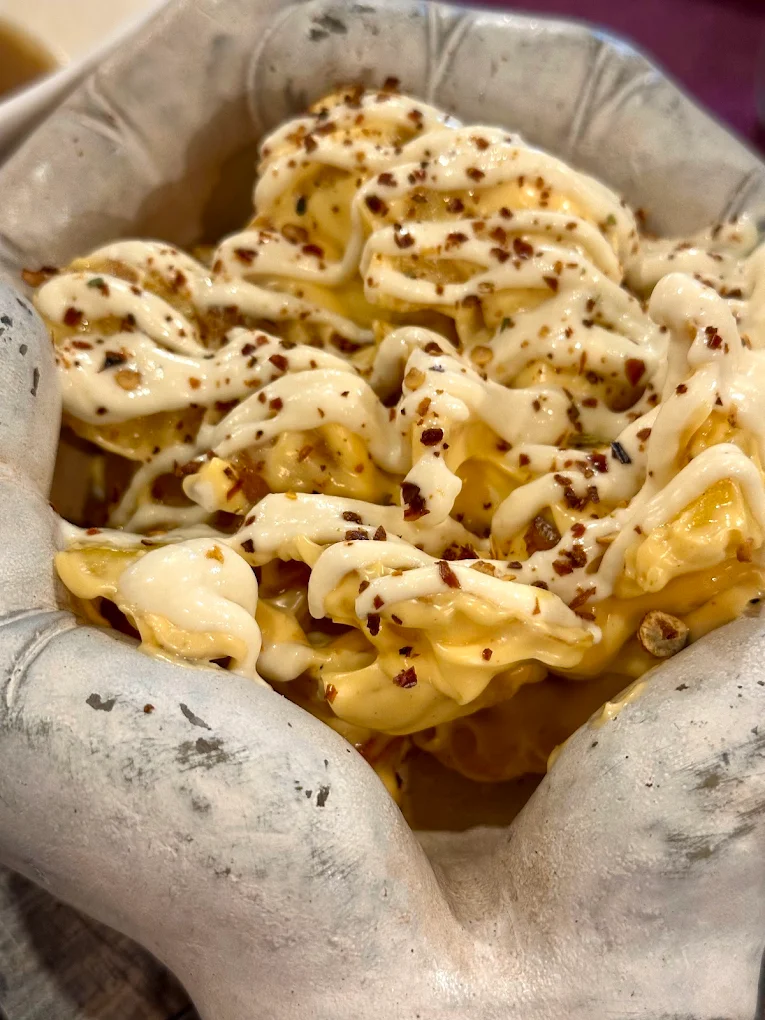 Bravas
