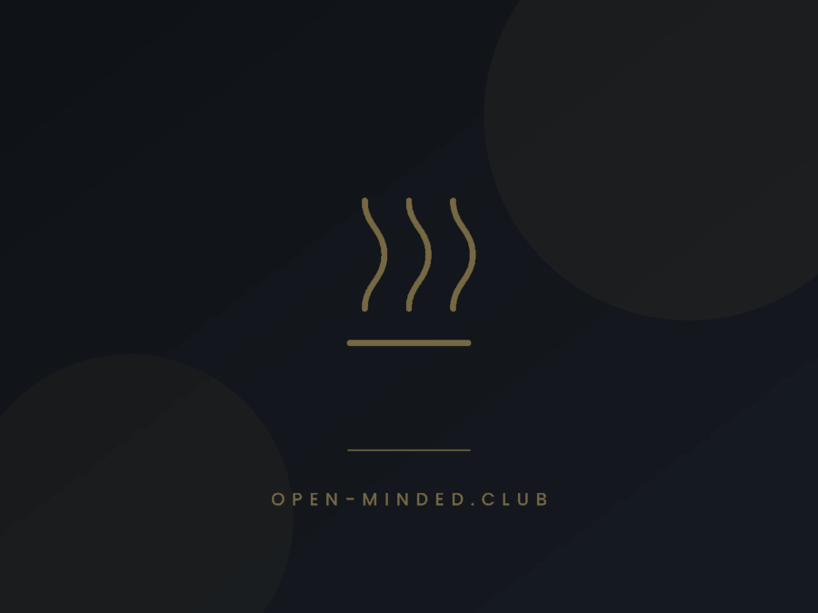 Icono dorado de vapor con tres líneas onduladas sobre una barra horizontal, con el texto OPEN-MINDED.CLUB en el pie sobre un